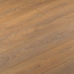 Ламинат 33 класс Ultradecor Expert Choice дуб харлех 2,22 кв.м 8 мм с фаской